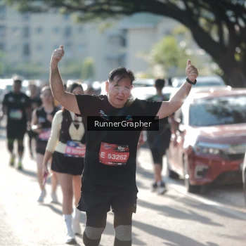 Runner Photo 3633382