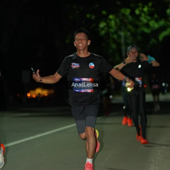 Runner Photo 3633433