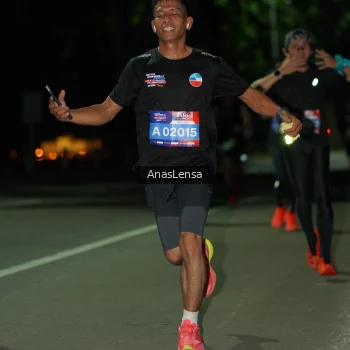 Runner Photo 3633451