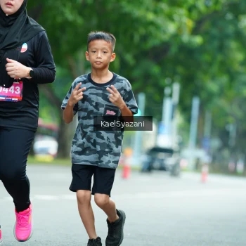 Runner Photo 3633487