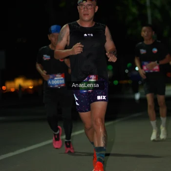 Runner Photo 3633675