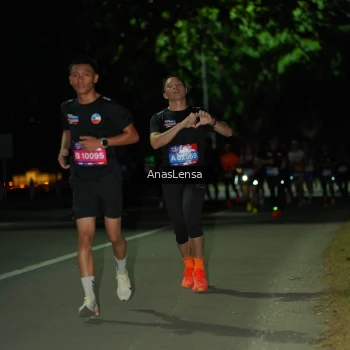 Runner Photo 3633687