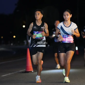 Runner Photo 3633695