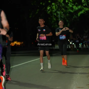 Runner Photo 3633701