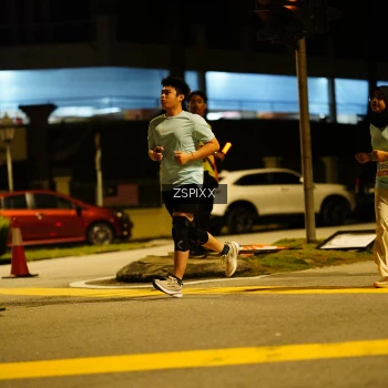 Runner Photo 3633709