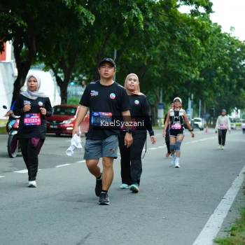 Runner Photo 3633733
