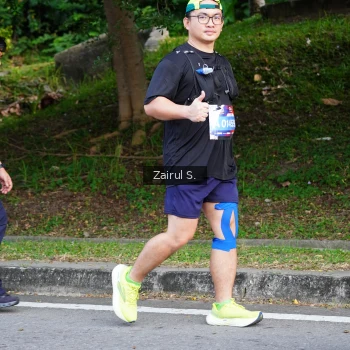Runner Photo 3633749