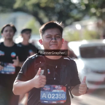 Runner Photo 3633776
