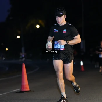 Runner Photo 3633780