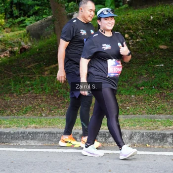 Runner Photo 3633781