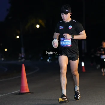 Runner Photo 3633791
