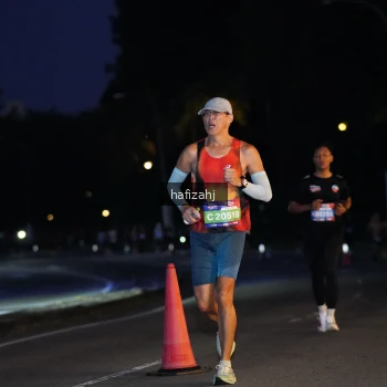 Runner Photo 3633873