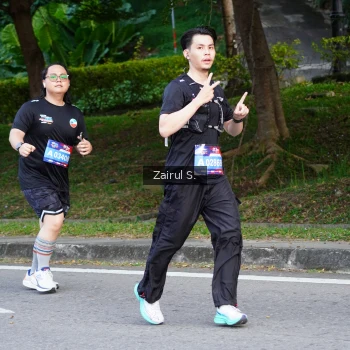 Runner Photo 3633900