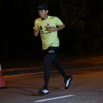 Runner Photo 3633936