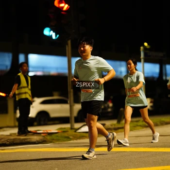Runner Photo 3633971