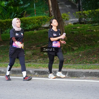 Runner Photo 3633974