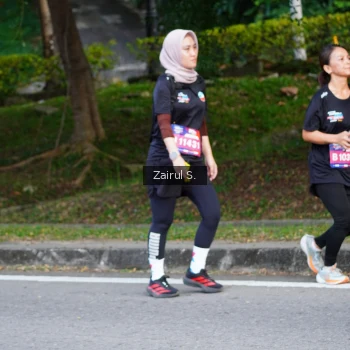 Runner Photo 3633996