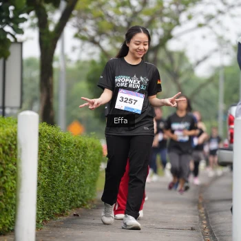 Runner Photo 3634245