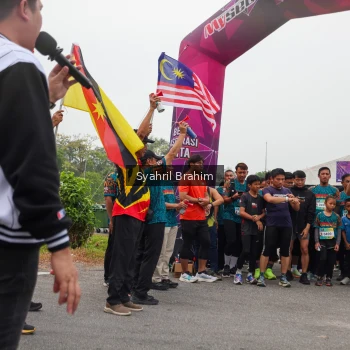 Runner Photo 3634331