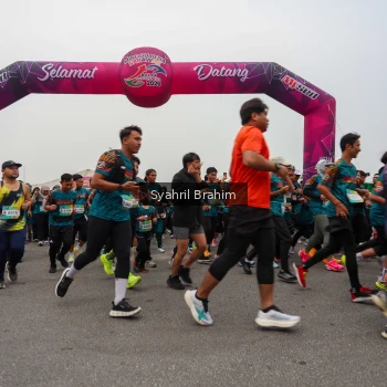 Runner Photo 3634439