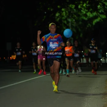 Runner Photo 3634454