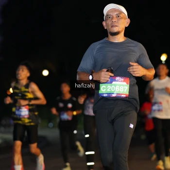 Runner Photo 3634469