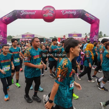 Runner Photo 3634675