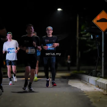 Runner Photo 3634685