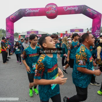 Runner Photo 3634703
