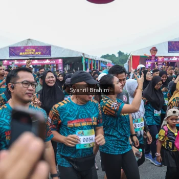 Runner Photo 3634752