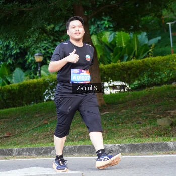 Runner Photo 3634775