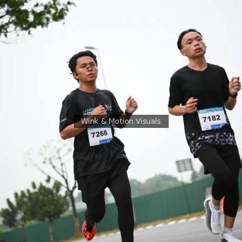 Runner Photo 3634790