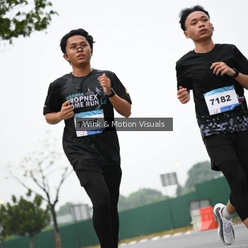 Runner Photo 3634794