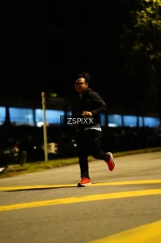 Runner Photo 3634829