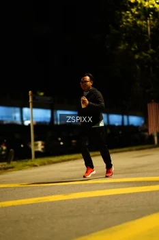 Runner Photo 3634836
