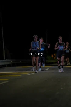 Runner Photo 3634877