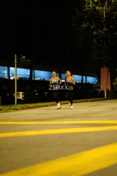 Runner Photo 3634913