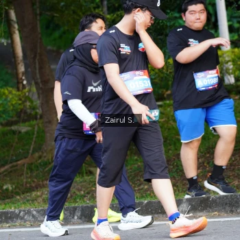Runner Photo 3634935