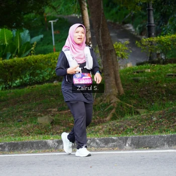 Runner Photo 3634957