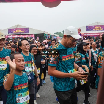 Runner Photo 3634966