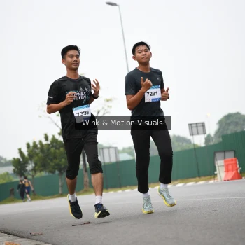 Runner Photo 3634992