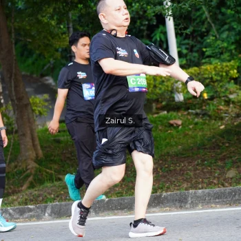 Runner Photo 3635316
