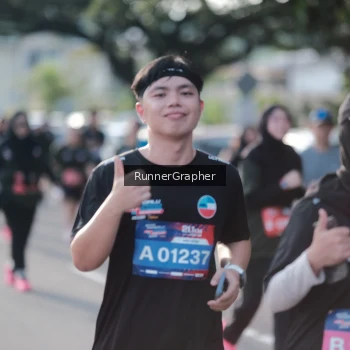 Runner Photo 3635342