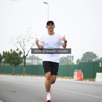 Runner Photo 3635466