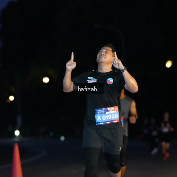 Runner Photo 3635478