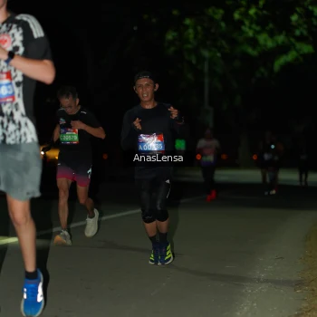 Runner Photo 3635545