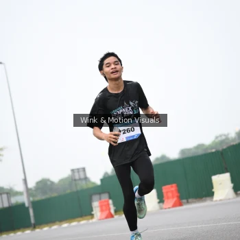 Runner Photo 3635598