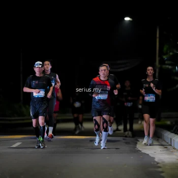 Runner Photo 3635606
