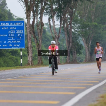 Runner Photo 3635707
