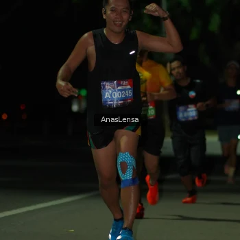 Runner Photo 3635735